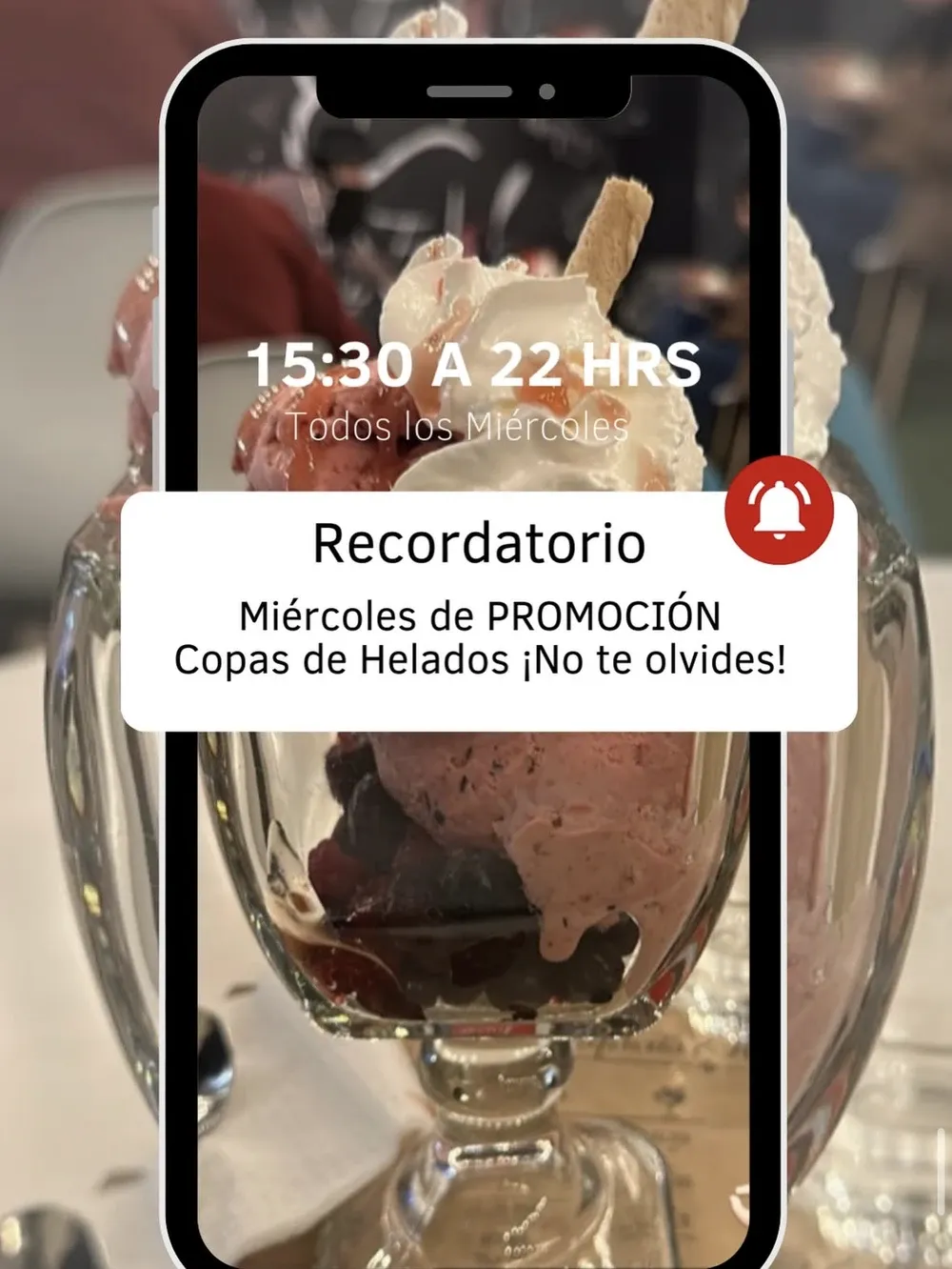 Recordatorio de copas de helado los miércoles, de 15:30 a 22:00.
